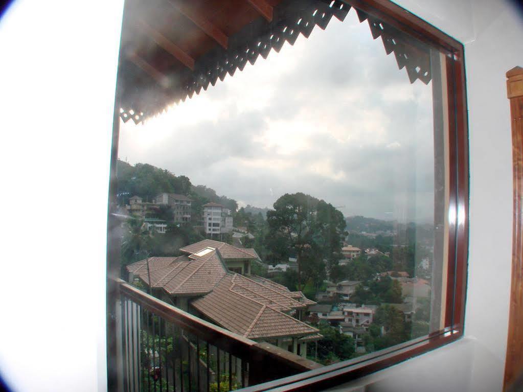 Piumara Residence Kandy Exterior foto